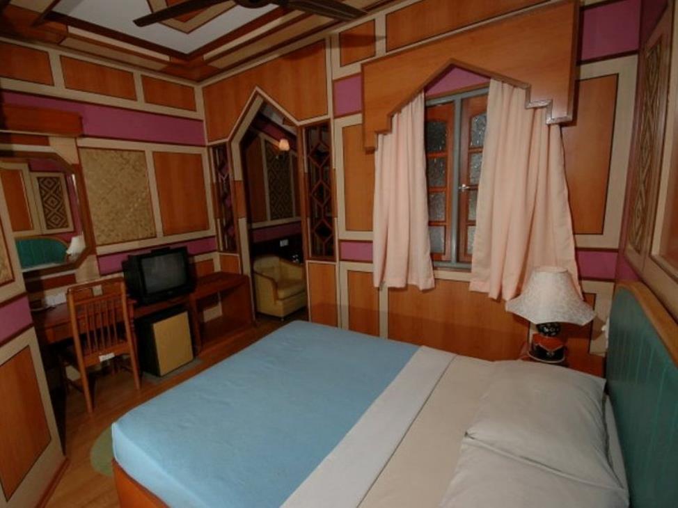Shari La Island Resort Kampong Pasir Hantu Extérieur photo