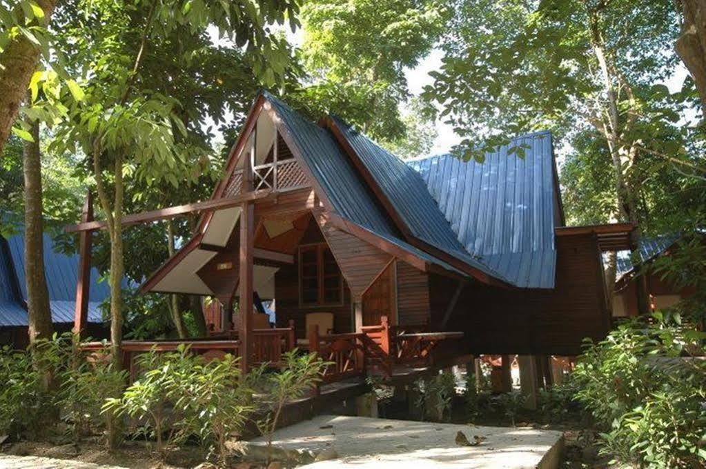 Shari La Island Resort Kampong Pasir Hantu Extérieur photo